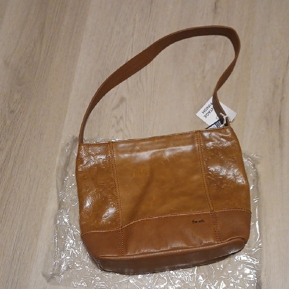 The Sak Tan Leather Shoulder Bag - Picture 1 of 7